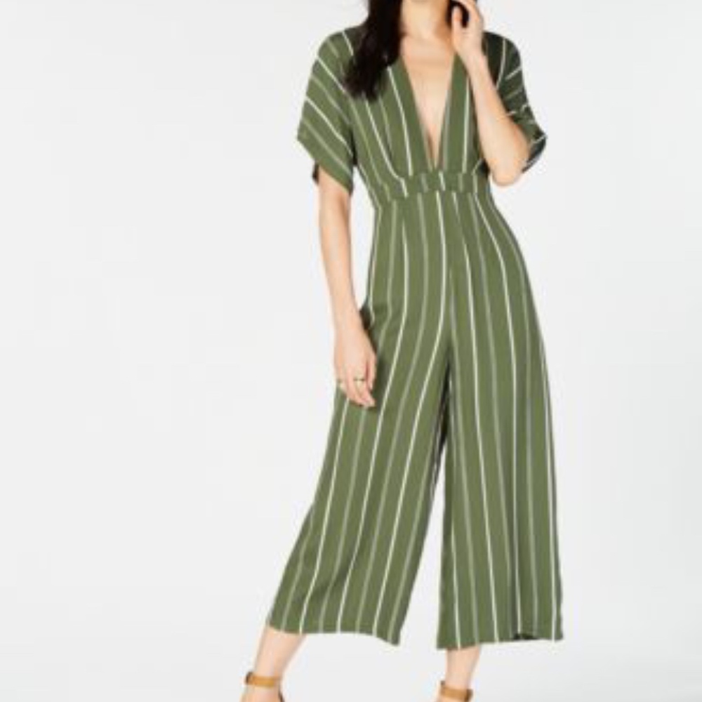 SADIE & SAGE Short Sleeve Striped Cropped Jumpsuit